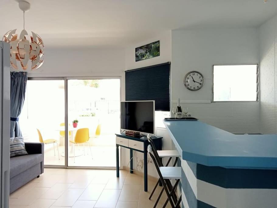 Apartment With Large Terrace, 10 Meters From Playa De Las Burras Сан-Бартоломе Экстерьер фото