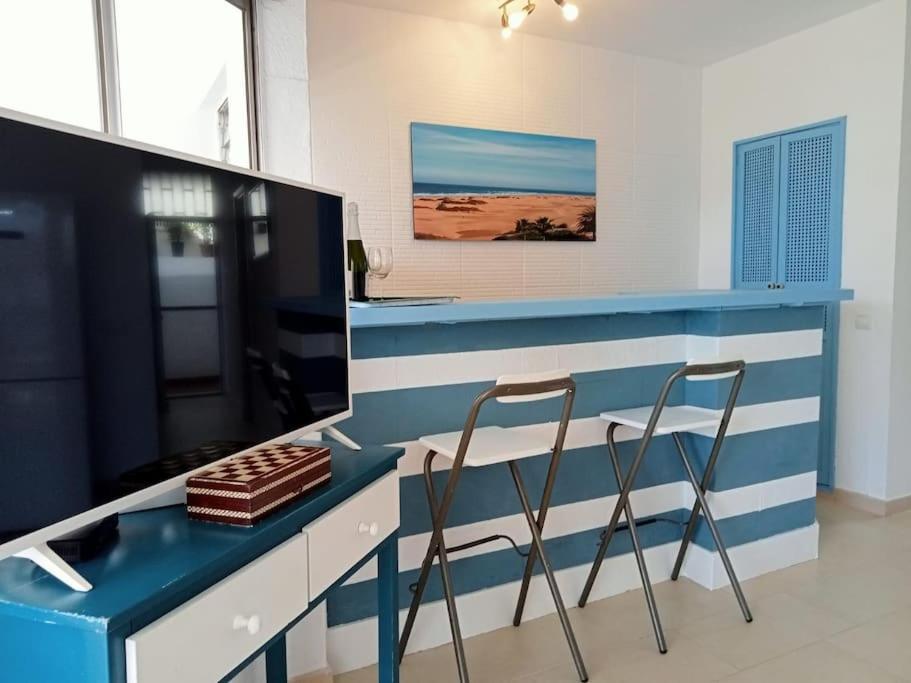Apartment With Large Terrace, 10 Meters From Playa De Las Burras Сан-Бартоломе Экстерьер фото